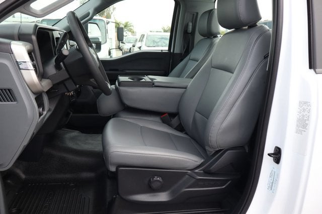 2024 Ford F-550SD XL