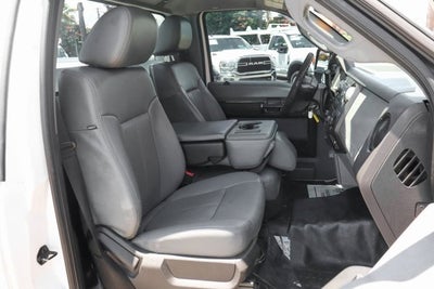 2016 Ford F-550SD XL