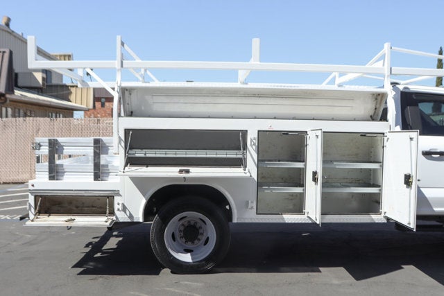 2023 Ford F-550SD XL