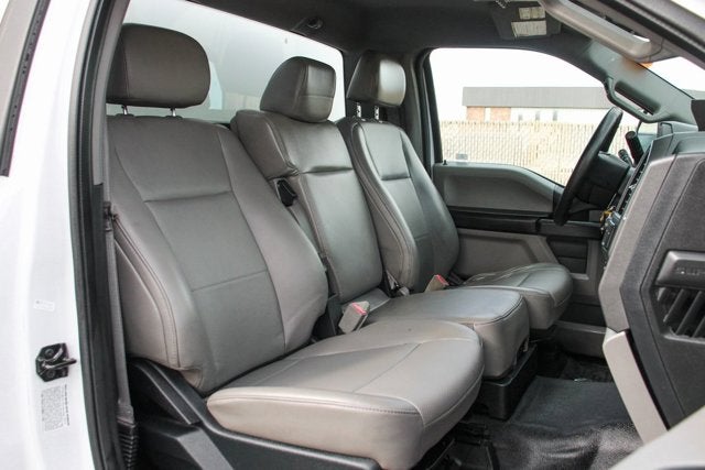 2017 Ford F-550SD XL