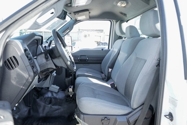 2013 Ford F-550SD XL