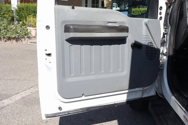 2016 Ford F-550SD XL