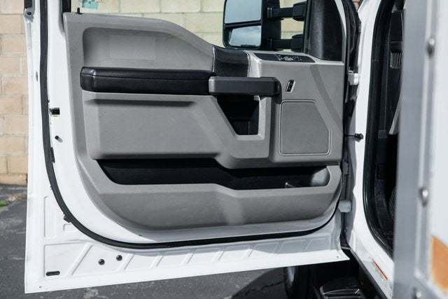 2017 Ford Super Duty F-550 DRW XLT