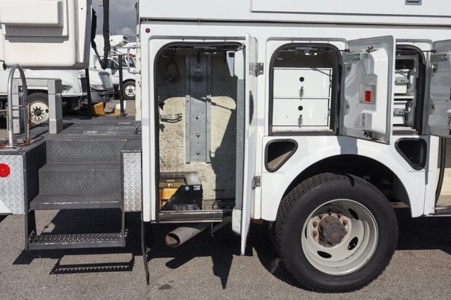 2013 Ford F-550SD XL