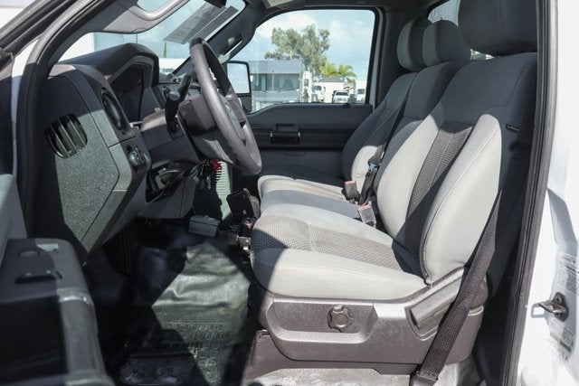 2013 Ford F-550SD XL