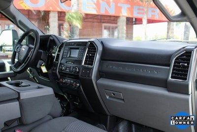 2017 Ford F-550SD XLT