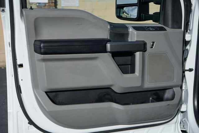 2017 Ford F-550SD XLT