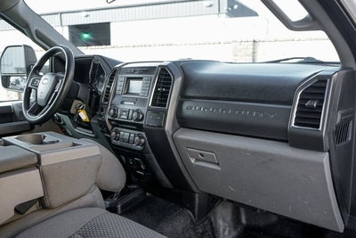 2017 Ford F-550SD XLT