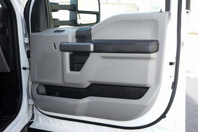 2017 Ford F-550SD XLT