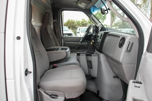 2014 Ford E-350SD Base