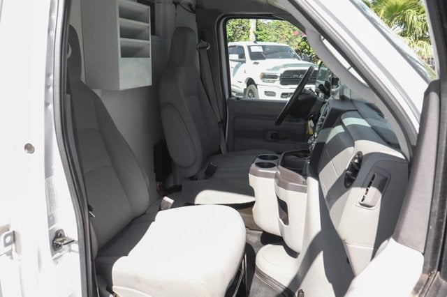 2016 Ford E-350SD Base