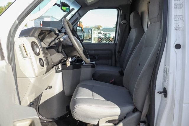 2016 Ford E-350SD Base