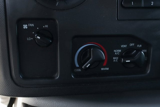 2016 Ford E-350SD Base