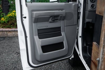 2012 Ford E-350SD Base