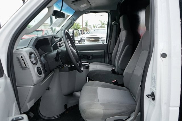 2012 Ford E-350SD Base