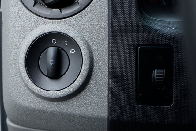 2012 Ford E-350SD Base