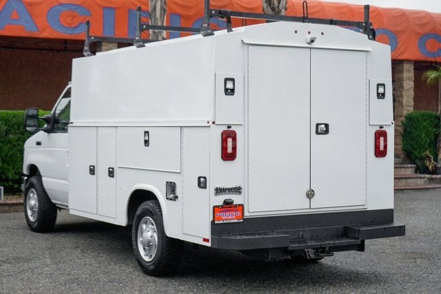 2024 Ford E-350SD Base