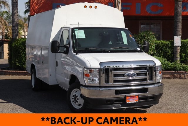 2024 Ford E-350SD Base