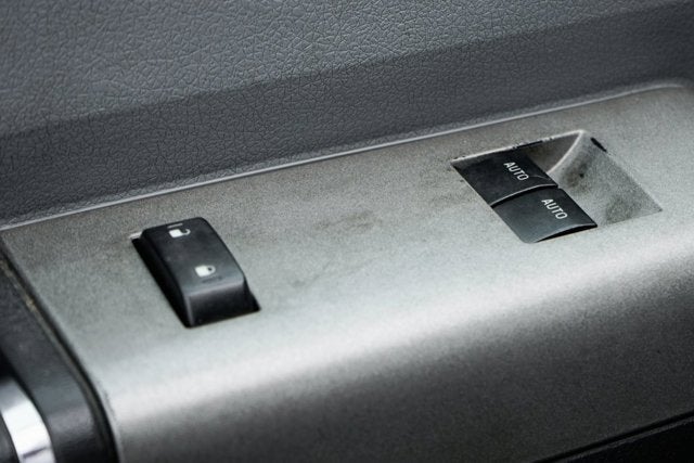 2017 Ford F-650SD Base