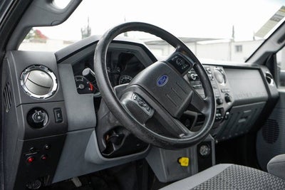 2017 Ford F-650SD Base