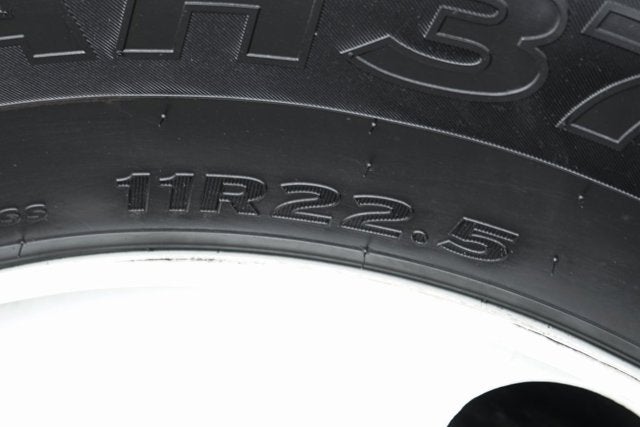 2017 Ford F-650SD Base