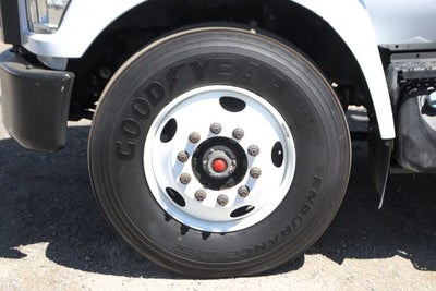 2017 Ford F-750SD Base