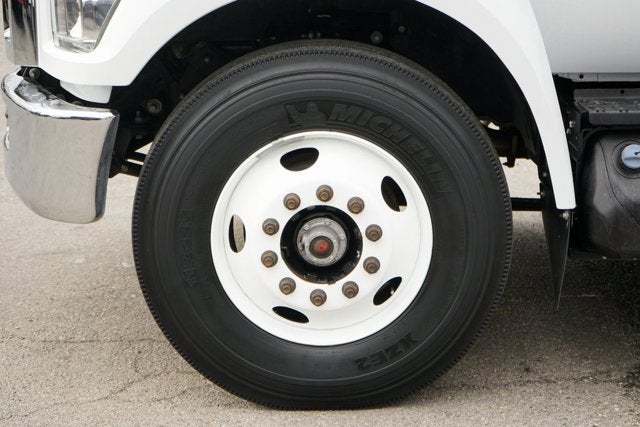 2019 Ford F-750SD Base