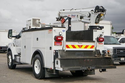 2019 Ford F-750SD Base