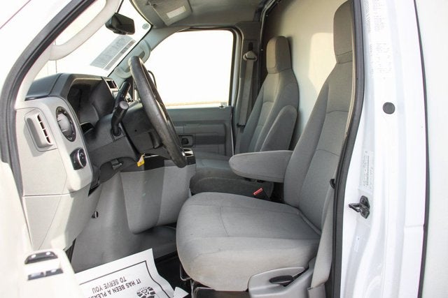 2023 Ford E-450SD Base