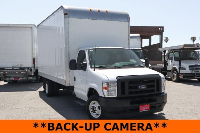 2024 Ford E-450SD Base