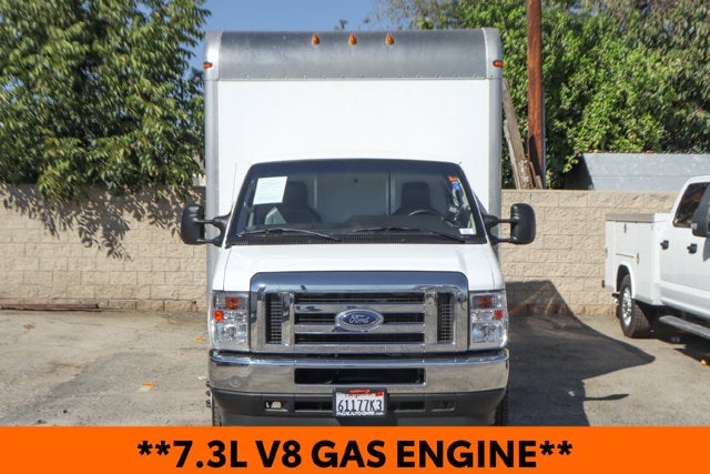 2022 Ford E-Series Cutaway Base