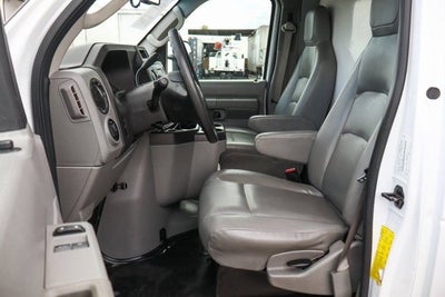 2018 Ford E-450SD Base