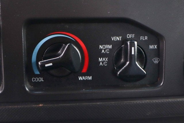 2018 Ford E-450SD Base