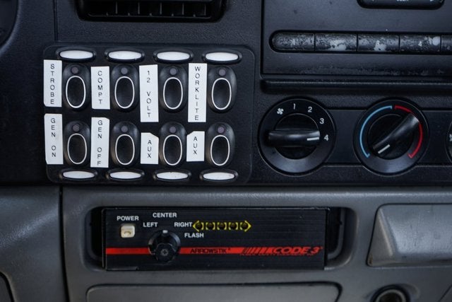 2006 Ford F-450SD XL