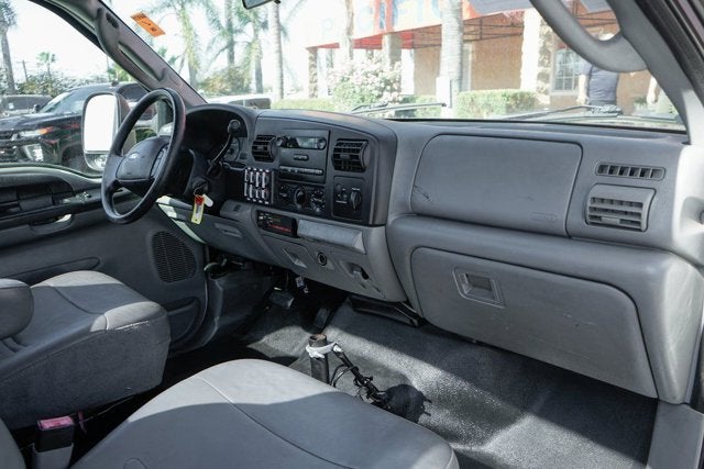 2006 Ford F-450SD XL