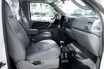 2006 Ford F-450SD XL