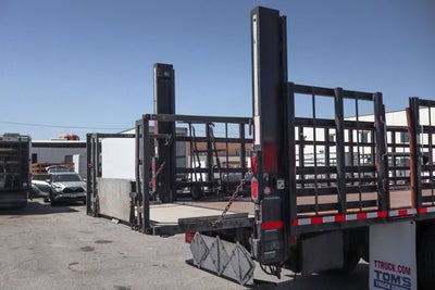 2022 Ford F-750SD Base