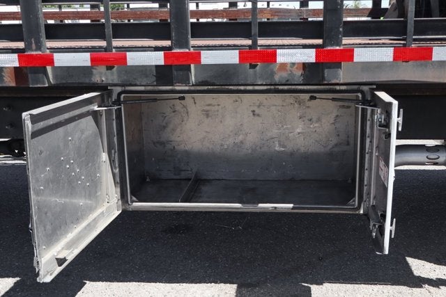 2022 Ford F-750SD Base