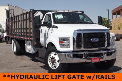 2022 Ford F-750SD Base