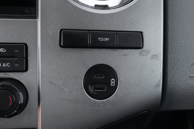 2022 Ford F-750SD Base