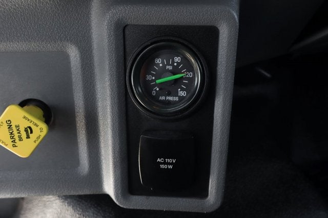 2022 Ford F-750SD Base