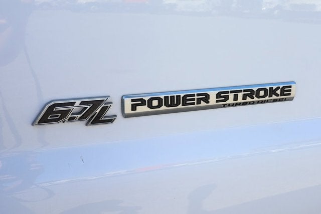 2022 Ford F-750SD Base