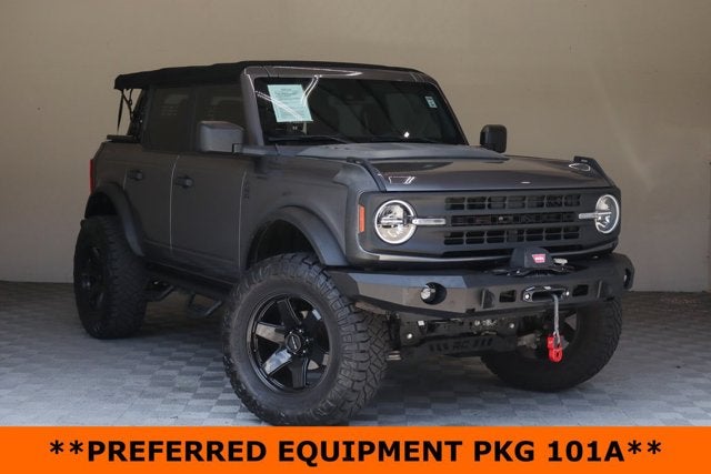 2021 Ford Bronco Base