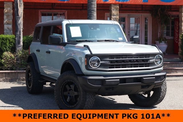 2022 Ford Bronco Base