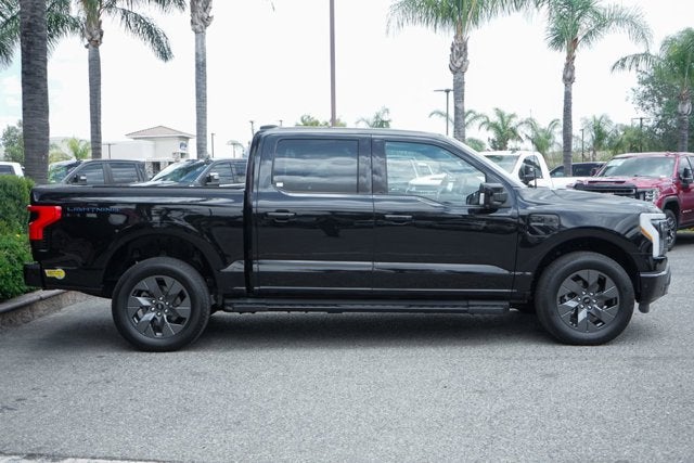 2022 Ford F-150 Lightning Lariat