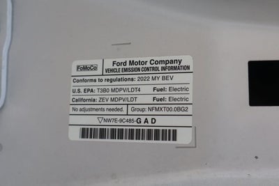 2022 Ford F-150 Lightning Platinum