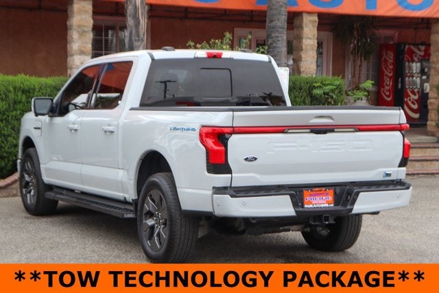 2023 Ford F-150 Lightning Lariat