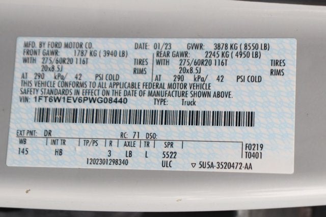 2023 Ford F-150 Lightning Lariat