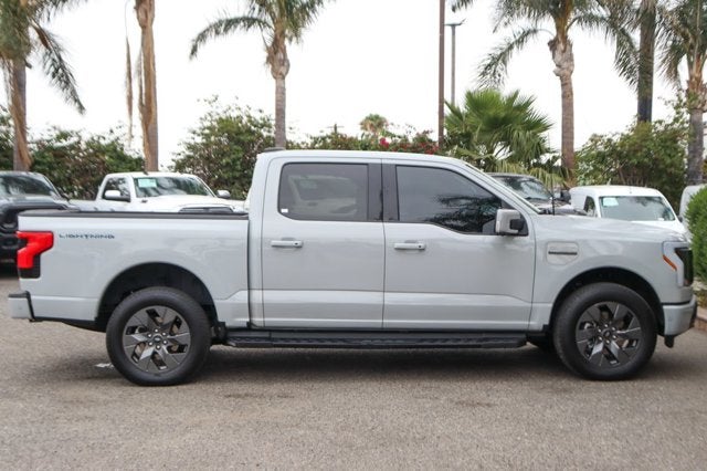2023 Ford F-150 Lightning Lariat