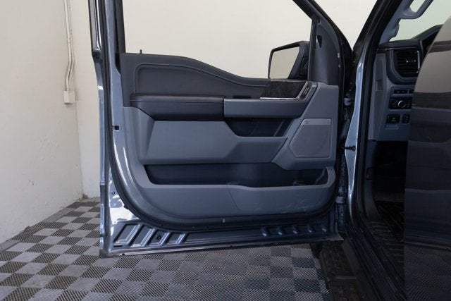 2024 Ford F-150 Lightning Flash